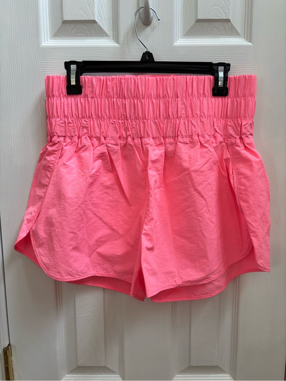 Zenana Windbreaker Smocked High Waist Gym Shorts w/ Inner Liner, Size L, NWOT